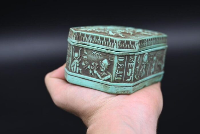 Egyptian Box: Ancient Gods Replica, Made in Egypt - صورة إضافية 4