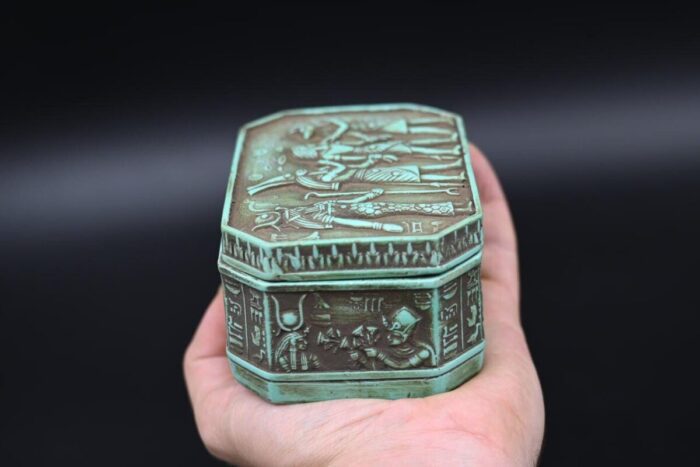 Egyptian Box: Ancient Gods Replica, Made in Egypt - صورة إضافية 8