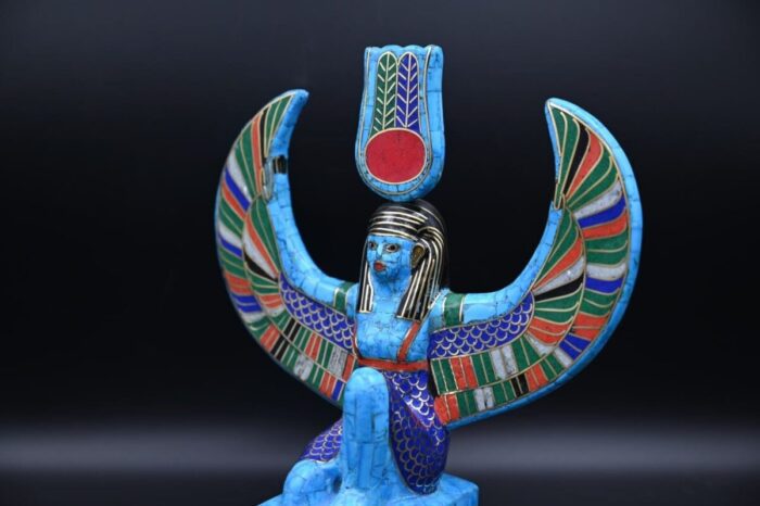 Egyptian Goddess Isis Statue, Gemstone Home Decor Replica - صورة إضافية 10