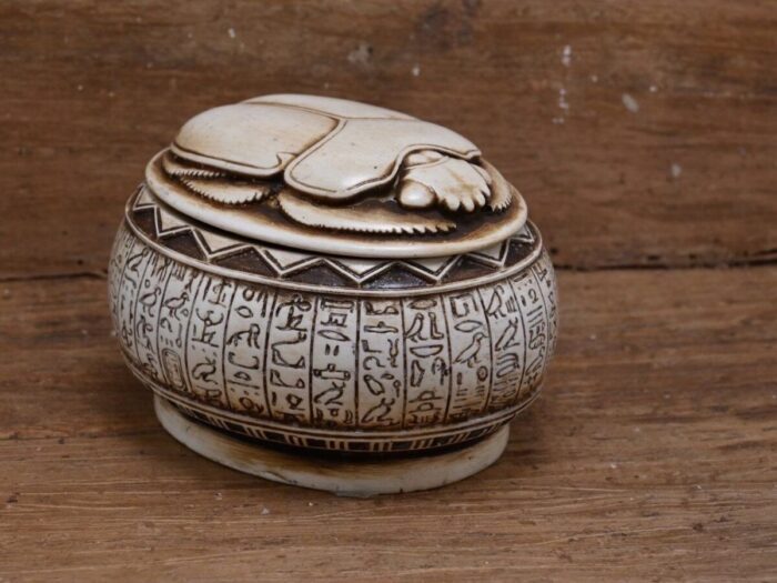 Egyptian Scarab Jewelry Box: Stone Trinket Box, Home Decor - صورة إضافية 7