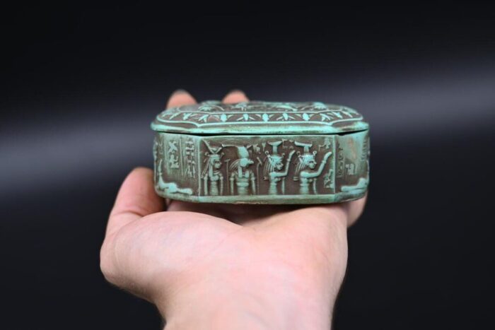 Egyptian Stone Box, Ancient Gods Replica, in Egypt - صورة إضافية 2