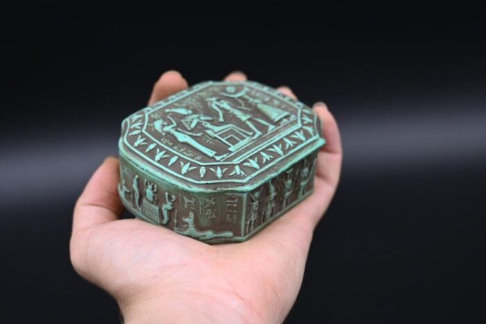 Egyptian Stone Box, Ancient Gods Replica, in Egypt - صورة إضافية 3