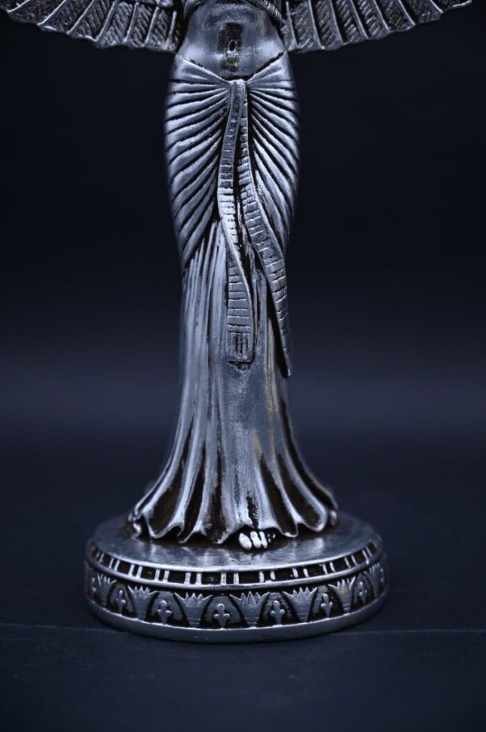 Egyptian Winged Goddess Isis Statue, in Egypt - صورة إضافية 7