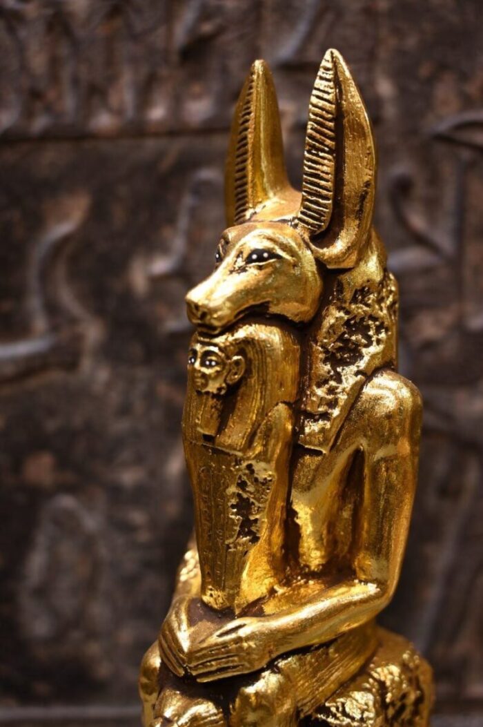 Gold Leaf Anubis Statue – Egyptian God Replica - صورة إضافية 9