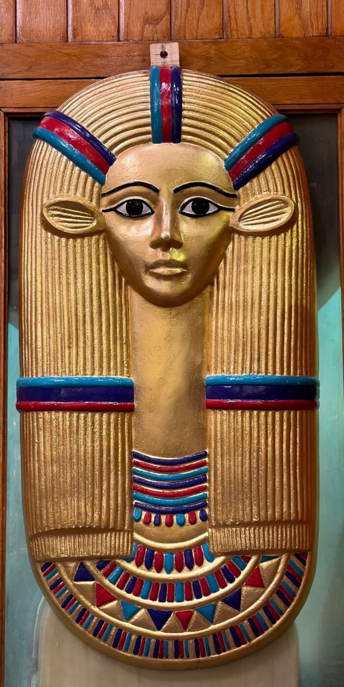 Gold Leaf Hathor Mask, Egyptian Goddess Sculpture, Made in Egypt - ุตูุฑุฉ ุฅุถุงููุฉ 3