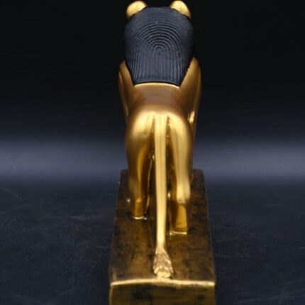 Gold Leaf Sekhmet Statue: Egyptian Lioness Goddess Replica - صورة إضافية 2
