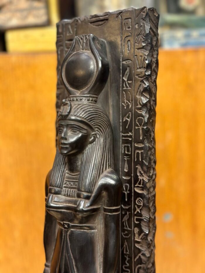 Hathor Statue – Egyptian Goddess of Love & Beauty - صورة إضافية 10
