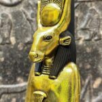 Hathor Statue – Egyptian Goddess of Love, Beauty, and Fertility - صورة إضافية 6
