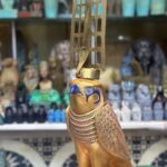 Horus Statue: Egyptian God of Protection, Gold Leaf Stone Sculpture - صورة إضافية 5