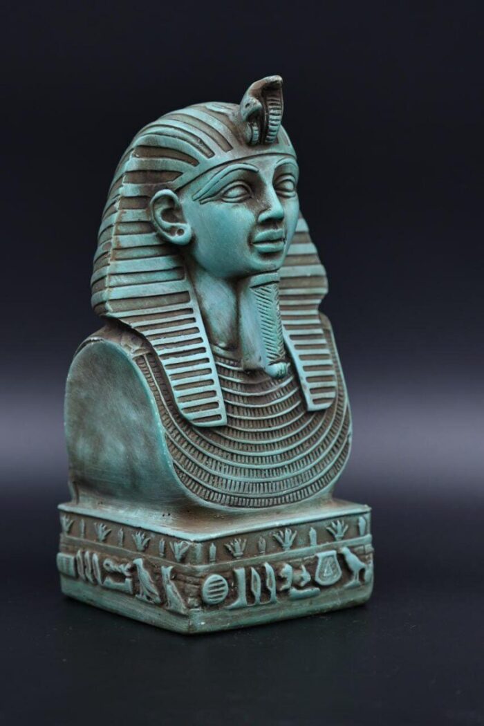 King Tut Mask: Ancient Egyptian Replica - صورة إضافية 4