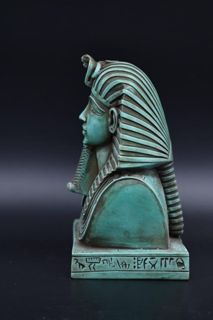 King Tut Mask Replica – Ancient Egyptian Museum Art - صورة إضافية 6