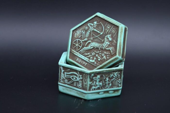 Pharaoh Ramesses II Box: Egyptian Antiquities, Battle of Kadesh - صورة إضافية 7