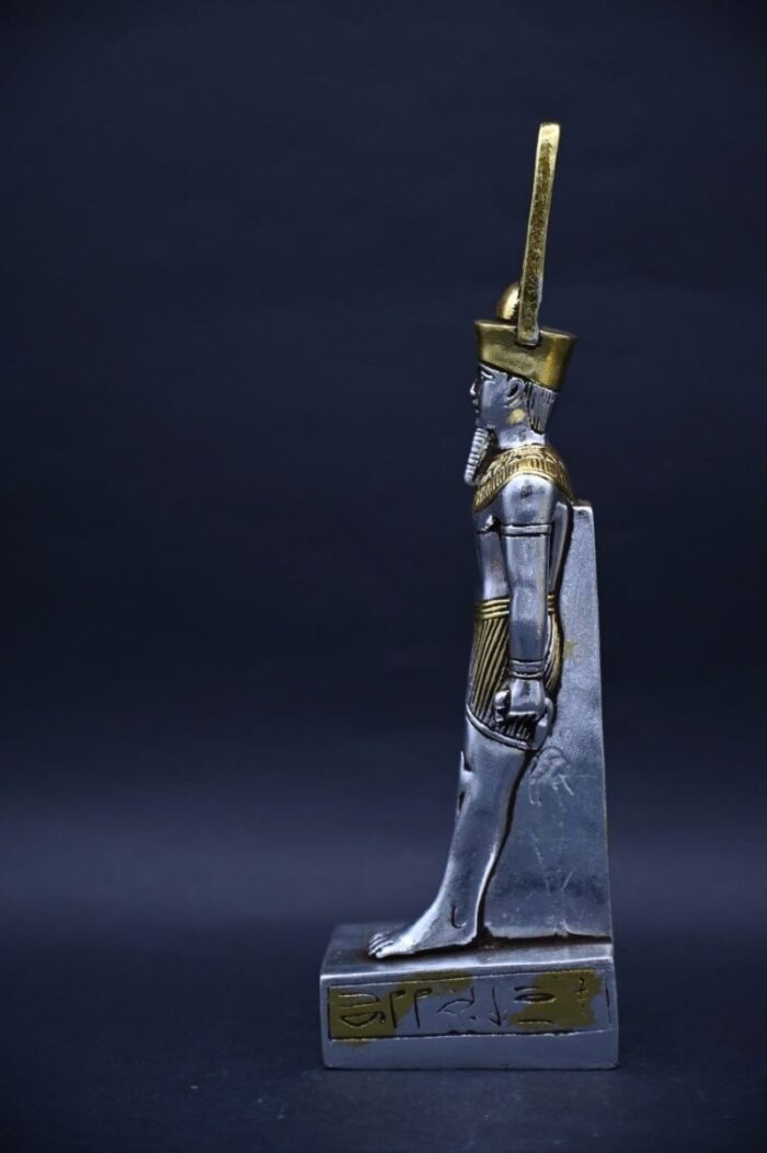Silver Leaf Amun Ra Statue – Egyptian Mythology Stone Sculpture - صورة إضافية 5