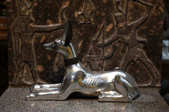 Silver Leaf Anubis Statue – Egyptian God of Mummification, Replica - صورة إضافية 6