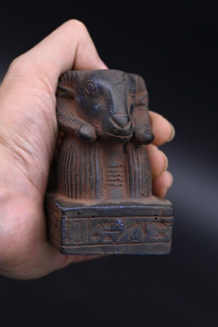 Stone Amun Statue: Egyptian God Replica - صورة إضافية 4