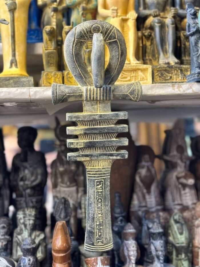 Stone Ankh – Egyptian Key of Life Sculpture - صورة إضافية 4