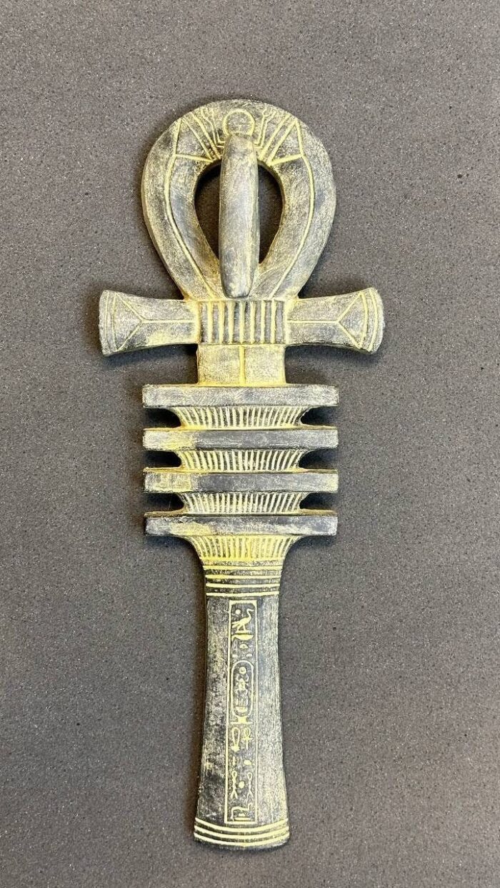 Stone Ankh – Egyptian Key of Life Sculpture - صورة إضافية 5