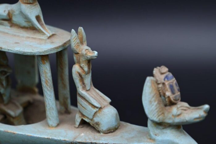 Stone Anubis Boat Statue with Horus - Egyptian Replica - صورة إضافية 9