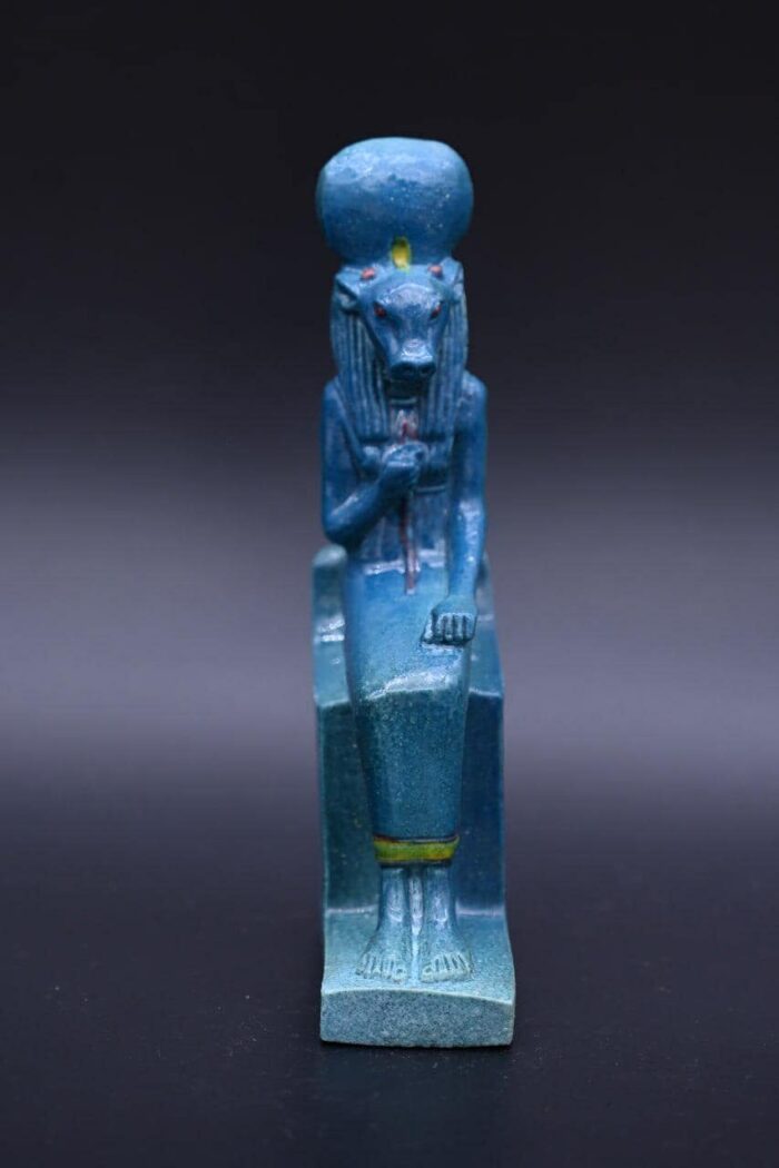 Vintage Egyptian Hathor Statue, Goddess of Love, Stone Replica - صورة إضافية 7