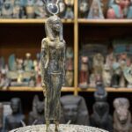 Vintage Hathor-Goddess of heaven,love,beauty, happiness-fertility in ancient Egyptian mythology-sculpture antiques statue-Egypt mythology - صورة إضافية 6
