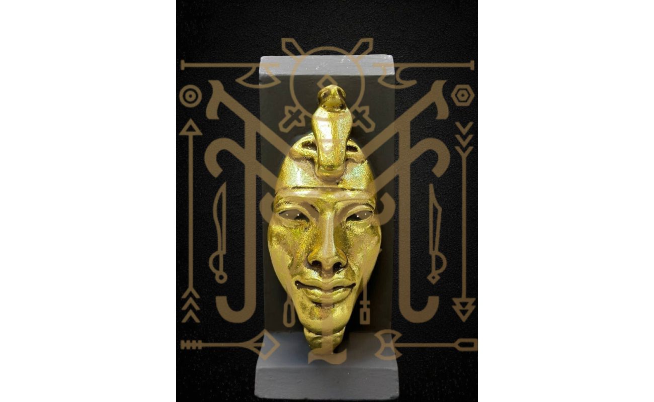 Akhenaten Mask, Egyptian Antique Replica, Gold Leaf Statue
