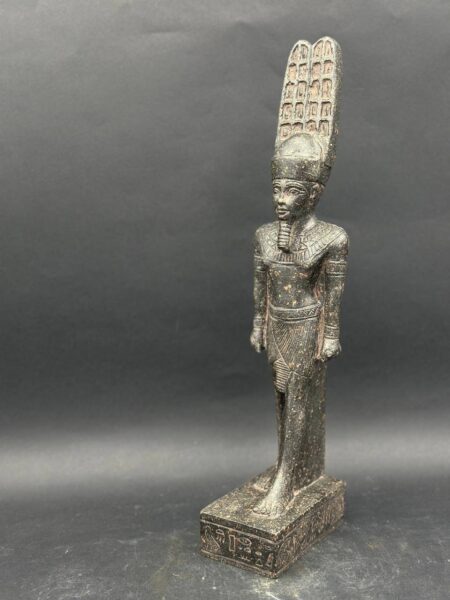Amun RA, Ancient Egyptian God Amun Re - صورة إضافية 3