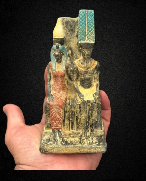 Amun Ra and Mut Statue: Egyptian Stone Mythology - صورة إضافية 7