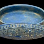 An Egyptian box inscribed with pharaonic inscriptions-Antiques-Replica- Ancient Egyptian-made in Egypt - صورة إضافية 3