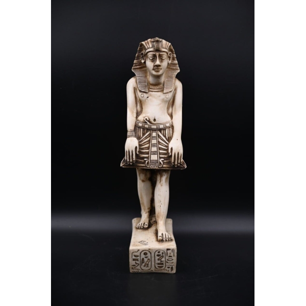 Ancient King pharaoh statue-made in Egypt-Antique -Replica