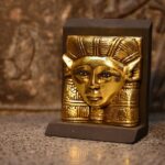 Antique Hathor Statue – Egyptian Goddess of Love, Gold Leaf Sculpture - صورة إضافية 7