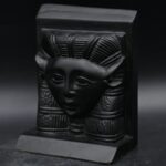 Basalt Hathor Mask Sculpture: Egyptian Goddess Replica - صورة إضافية 3