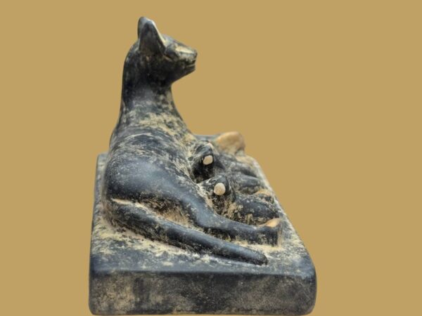 Bastet Statue: Egyptian Goddess Cat Sculpture, Stone Replica - صورة إضافية 2