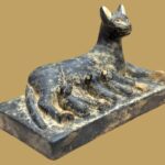 Bastet Statue: Egyptian Goddess Cat Sculpture, Stone Replica - صورة إضافية 6