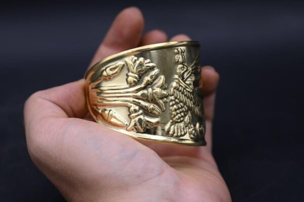 Brass Eye of Horus Bracelet: Egyptian Mythology Talisman - صورة إضافية 9