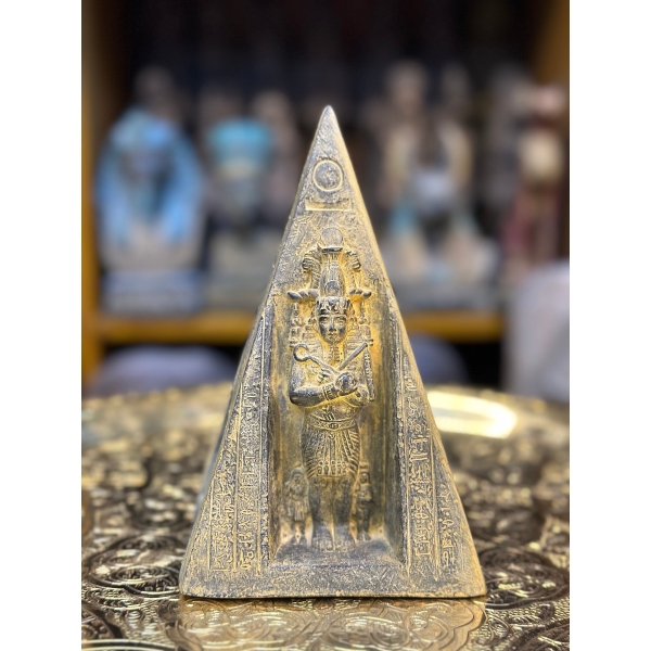 Egyptian Black Stone Pyramid – Handcrafted Horus Monument