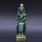 Egyptian Goddess Isis Statue, Stone Replica - صورة إضافية 6