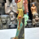 Egyptian Goddess Mut Statue: Ancient Mythology Decor - صورة إضافية 2