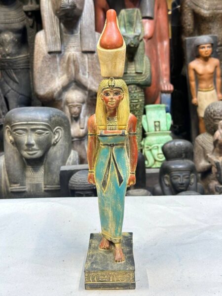 Egyptian Goddess Mut Statue: Ancient Mythology Decor - صورة إضافية 6