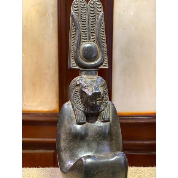 Egyptian Goddess Sekhmet Statue, Altar Decor, Made in Egypt - صورة إضافية 8