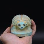 Egyptian Hedgehog Statue: Stone Replica - صورة إضافية 3