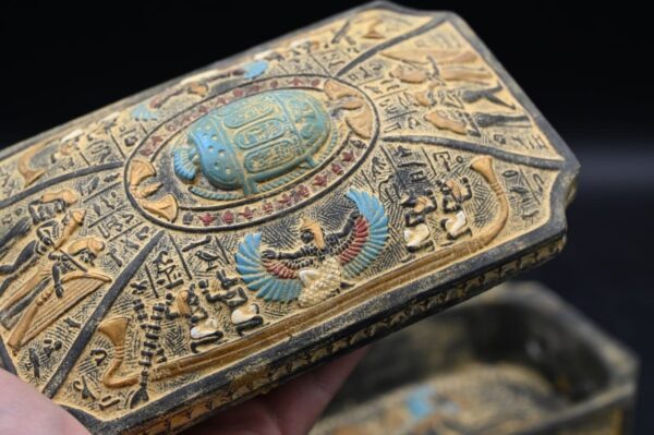 Egyptian Jewelry Box: Pharaoh Scarab Design - صورة إضافية 10
