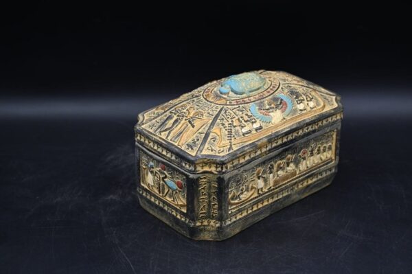 Egyptian Jewelry Box: Pharaoh Scarab Design - صورة إضافية 5