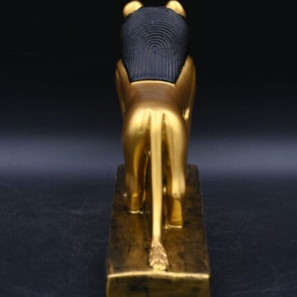 Gold Leaf Sekhmet Statue: Egyptian Lioness Goddess Replica - صورة إضافية 2