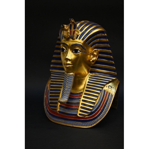Gold leaf Tutankhamun statue-ancient Egyptian kings-Egyptian mythology--antiquities -stuff of the golden king-Replica mask.Egypt - صورة إضافية 8