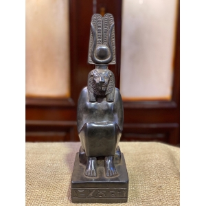Hand-Carved Basalt Statue: Sekhmet & Hathor, Egyptian Goddesses - صورة إضافية 10