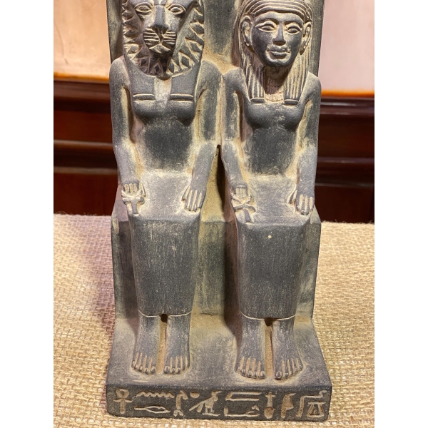 Hand-Carved Basalt Statue: Sekhmet & Hathor, Egyptian Goddesses - صورة إضافية 4