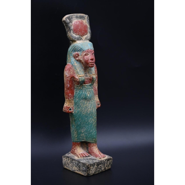 Handcrafted Hathor, Sekhmet, & Horus Statues: Egyptian Deities (20 cm)