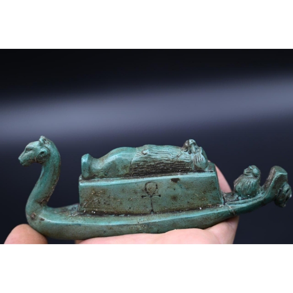 Handmade Stone Thoth Boat Statue: Egyptian Antiquity Replica