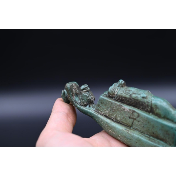 Handmade Stone Thoth Boat Statue: Egyptian Antiquity Replica