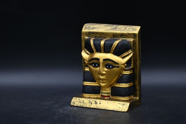 Hathor Mask Statue: Egyptian Goddess Sculpture - صورة إضافية 5